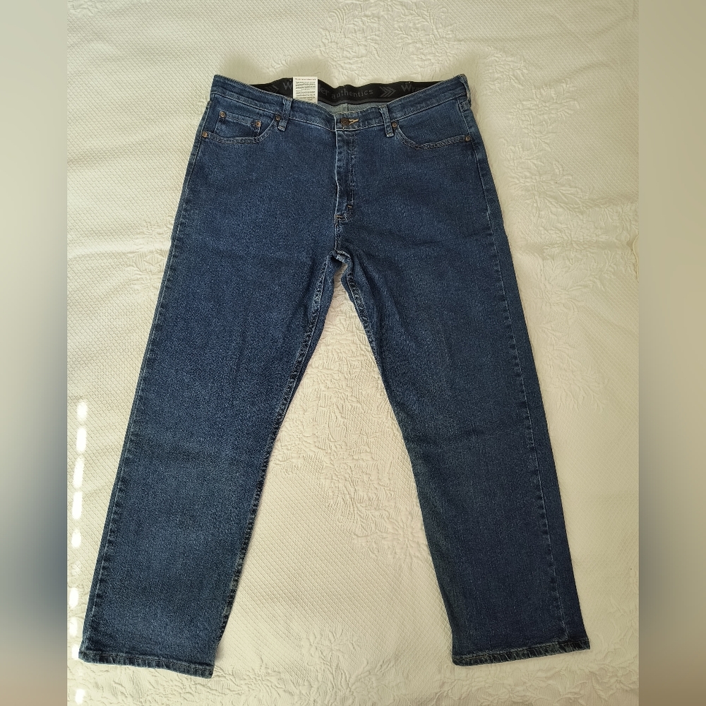 Wrangler Men's Denim Pants 38 X 29 New with tag.